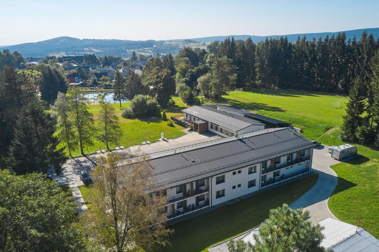 Resort Snezne Amanita Buitenkant foto